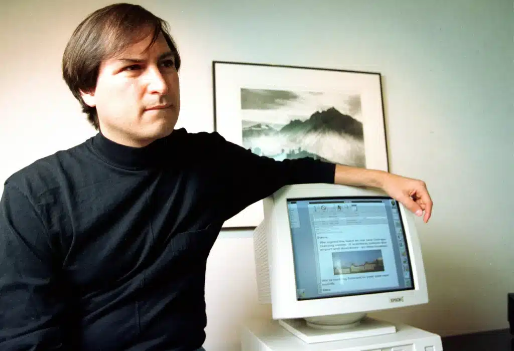 Vào năm 1985, sau khi rời khỏi Apple, Steve Jobs đã thành lập công ty mang tên Next Inc